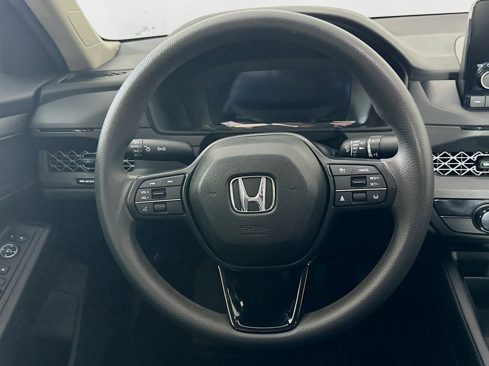 Used 2025 Honda Accord LX image 17