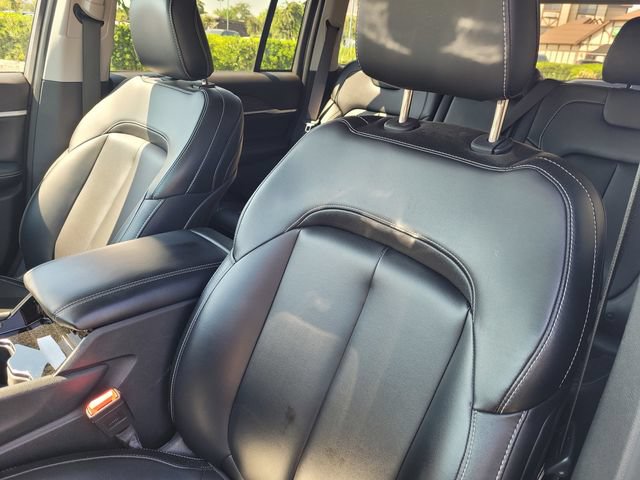 Used 2023 Jeep Grand Cherokee Limited AWD/4WD image 12