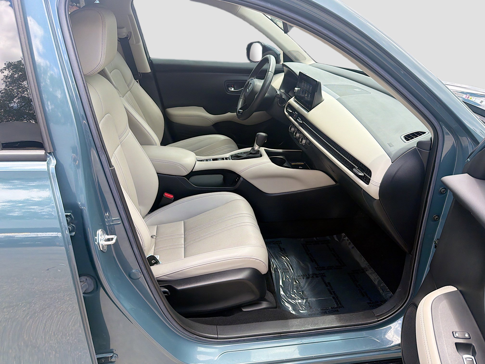 Certified 2024 Honda HR-V EX-L image 31