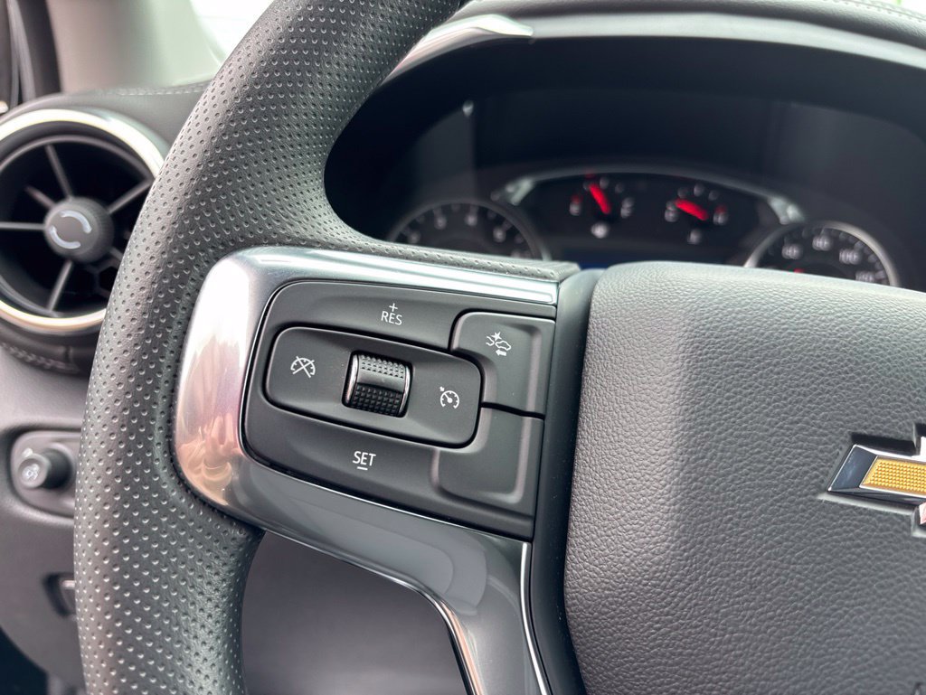 New 2026 Chevrolet Blazer LT w/ Convenience Package FWD image 12
