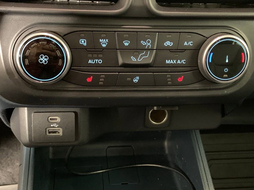 Used 2022 Ford Maverick XLT w/ Equipment Group 300A Standard AWD/4WD image 14