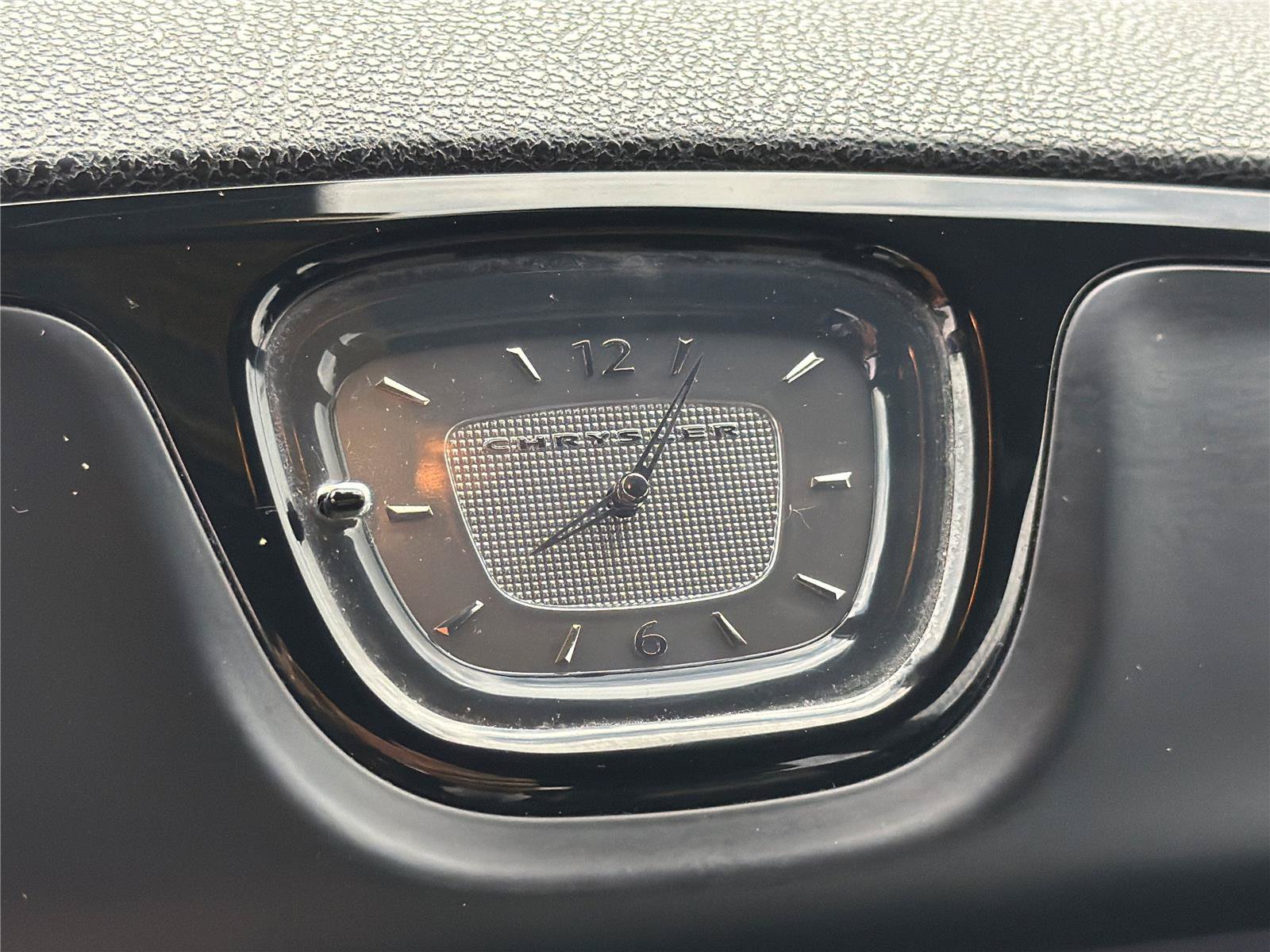 Used 2021 Chrysler 300 S RWD image 28