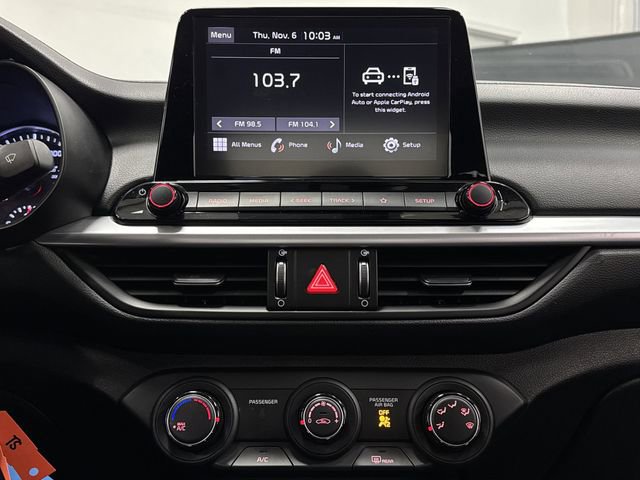 Used 2023 Kia Forte LXS w/ LXS Technology Package image 7