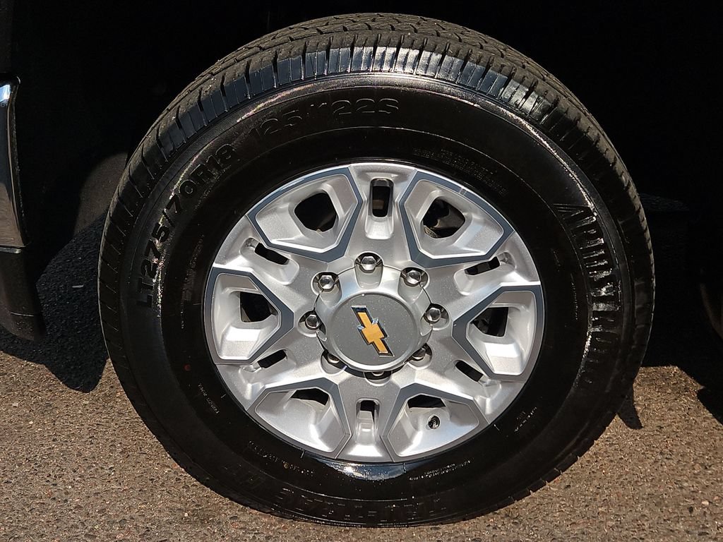 Used 2022 Chevrolet Silverado 3500 LTZ w/ Safety Package AWD/4WD image 27