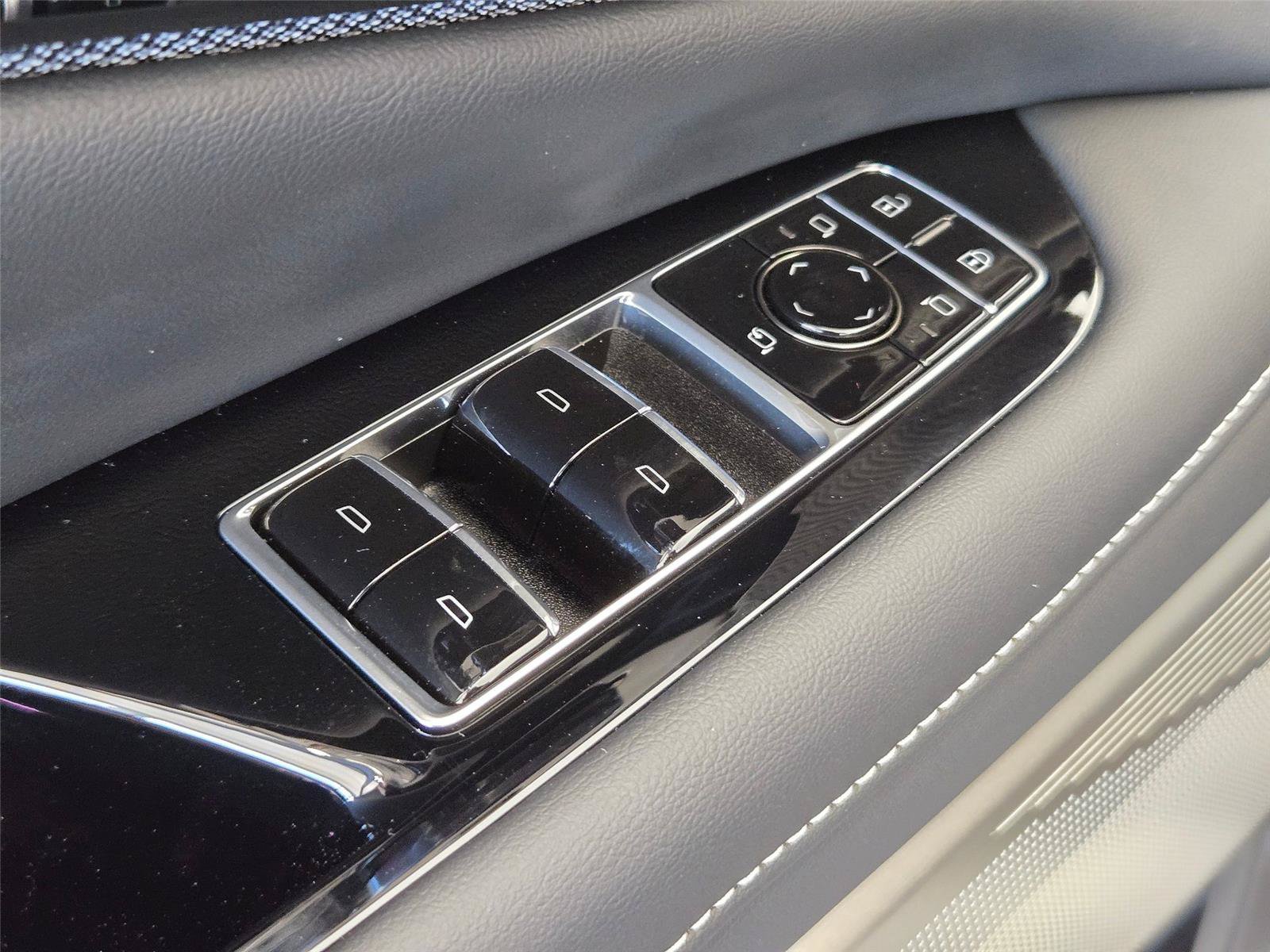New 2026 Cadillac Optiq Sport 2 RWD image 24