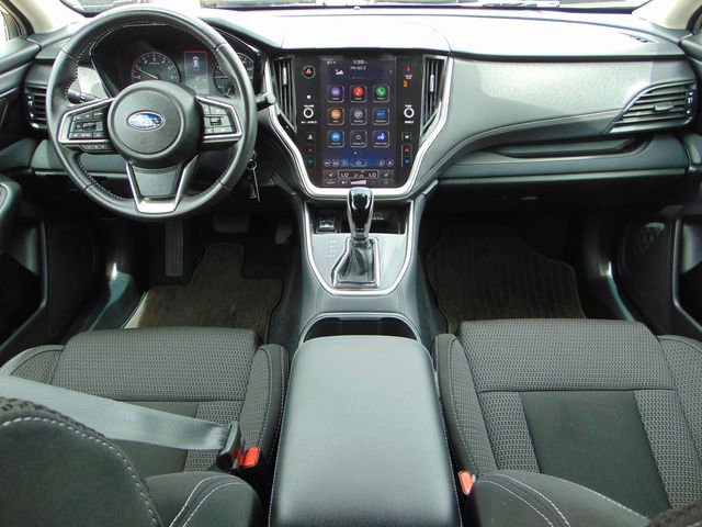 Certified 2025 Subaru Outback Premium AWD/4WD image 22