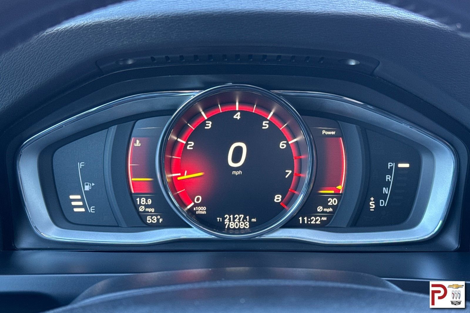 Used 2018 Volvo V60 T5 Cross Country image 31