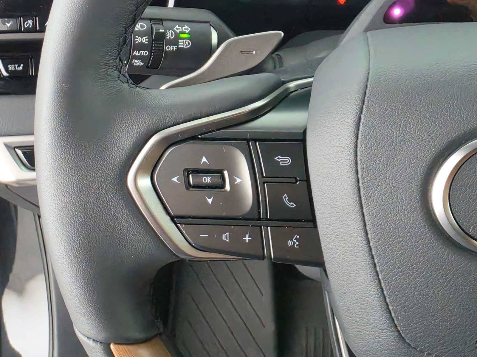 Certified 2026 Lexus RX 350h w/ Convenience Package AWD/4WD image 28