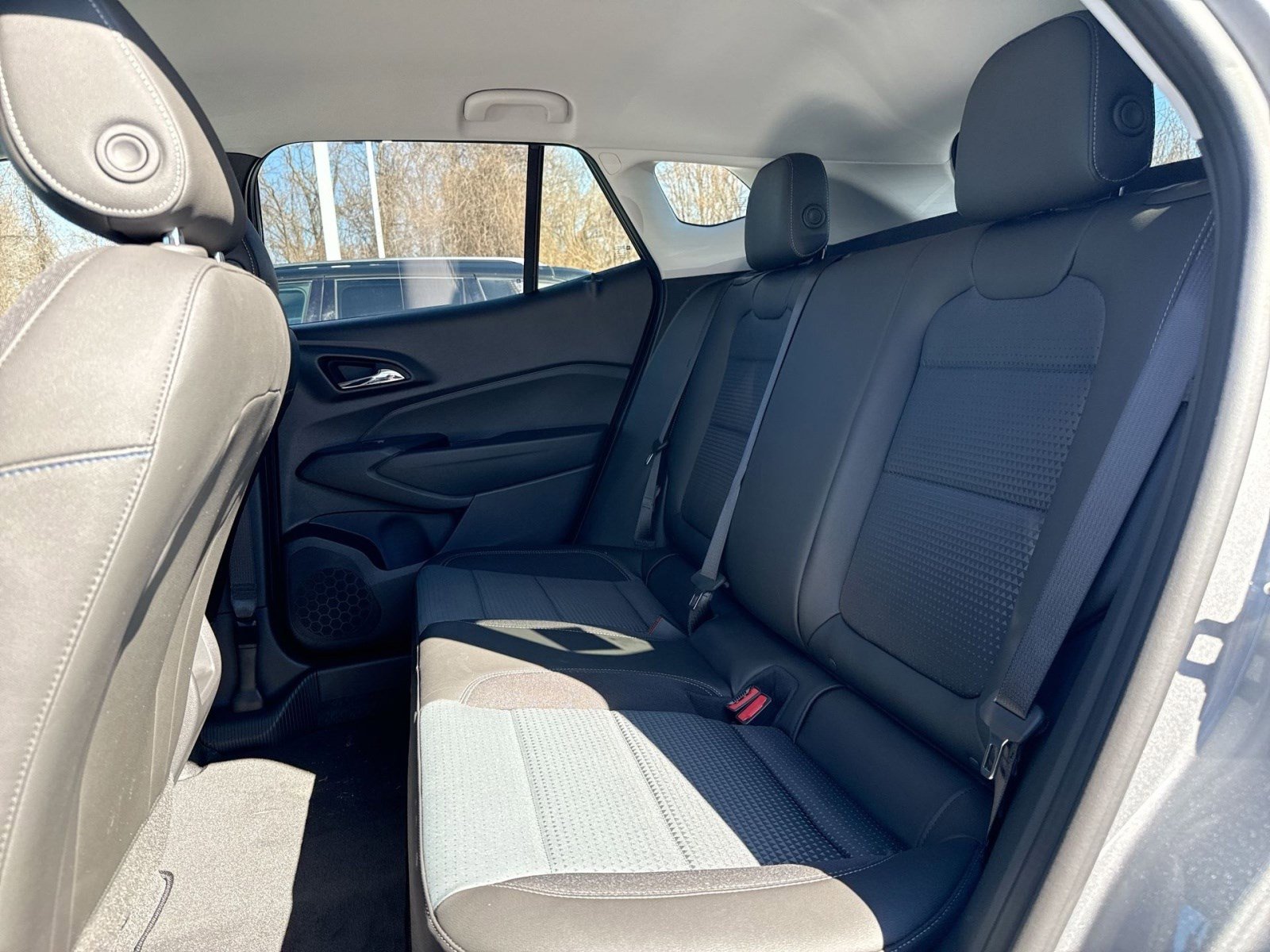 New 2026 Chevrolet Trax LT w/ Driver Confidence Package image 18