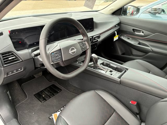 New 2026 Nissan Sentra SR w/ SR Premium Package FWD image 12