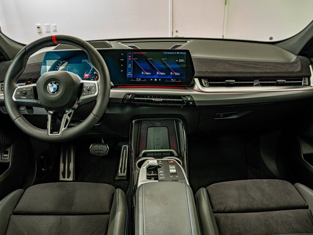 Used 2025 BMW X2 M35i AWD/4WD image 31
