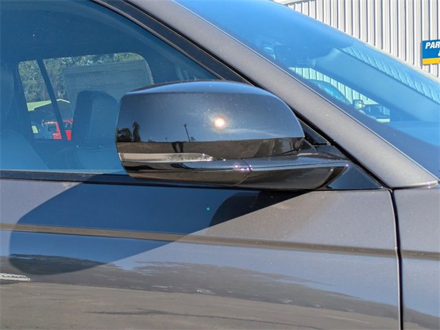 New 2025 Jeep Grand Cherokee Altitude image 12