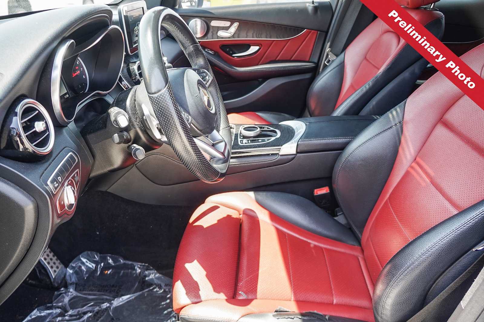 Used 2018 Mercedes-Benz GLC 300 4MATIC Coupe image 14