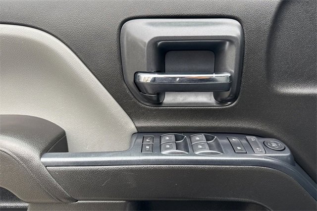 Used 2017 GMC Sierra 2500 2WD Crew Cab image 11