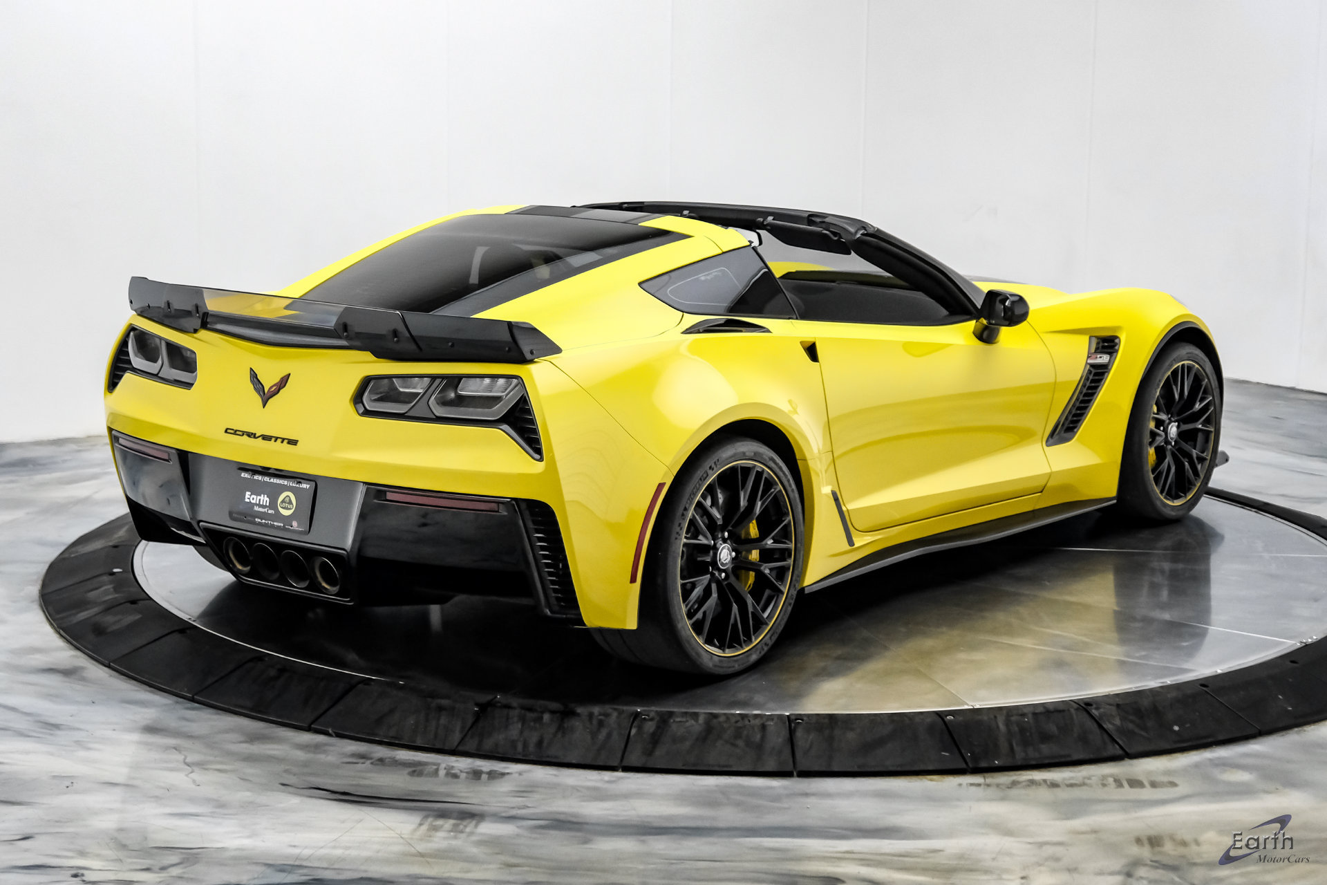 Used 2016 Chevrolet Corvette Z06 w/ C7.r Special Edition RWD image 21