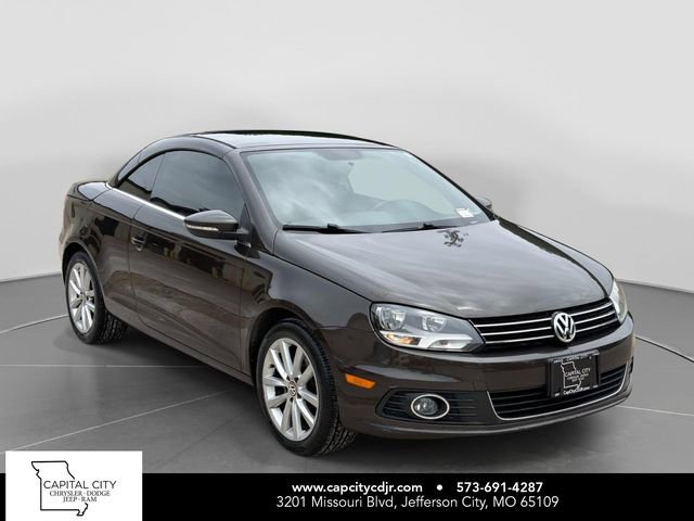Used 2013 Volkswagen Eos Komfort FWD image 1