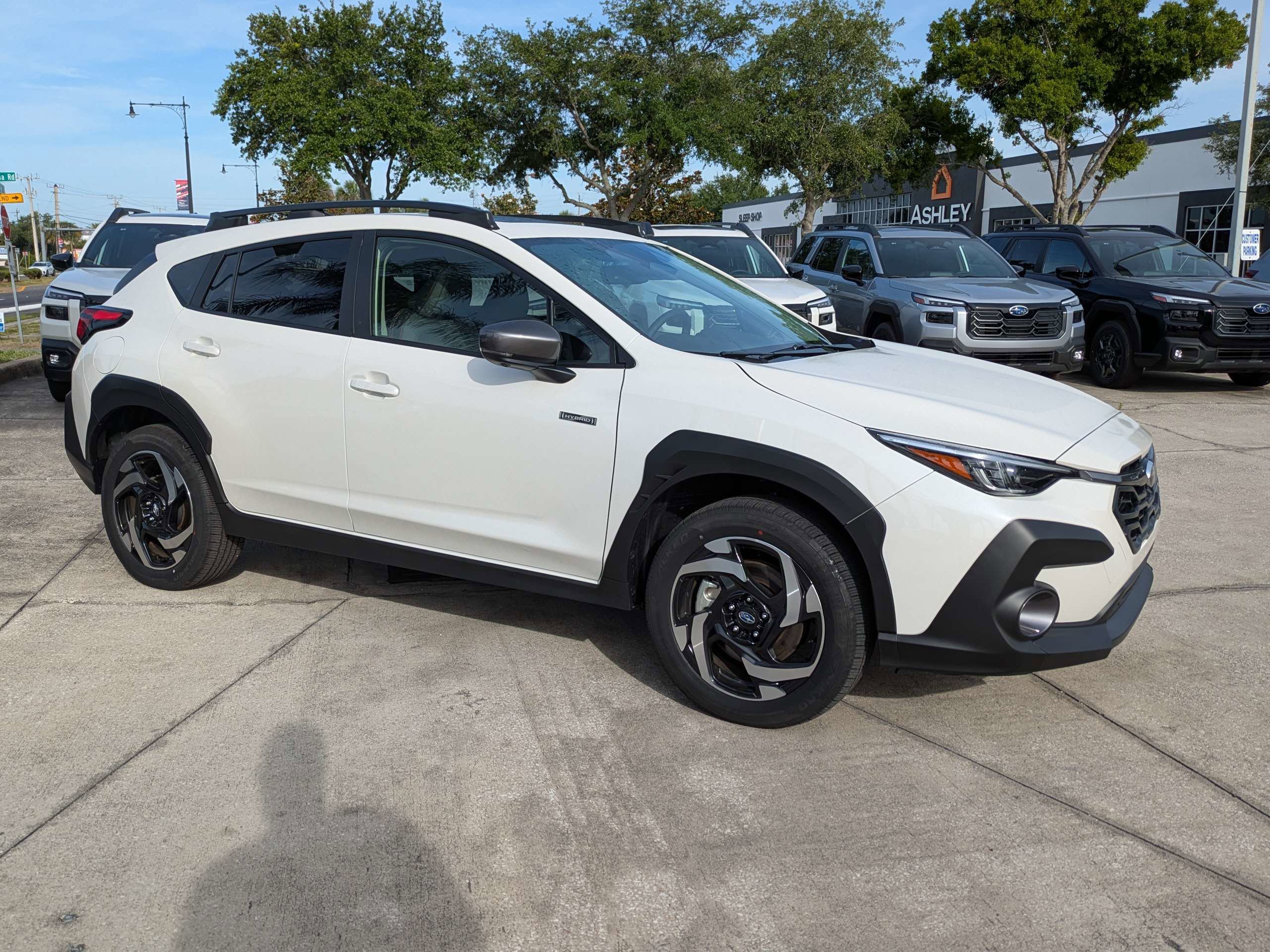 Certified 2026 Subaru Crosstrek 2.5i Limited w/ Crosstrek Mirror Package AWD/4WD image 1