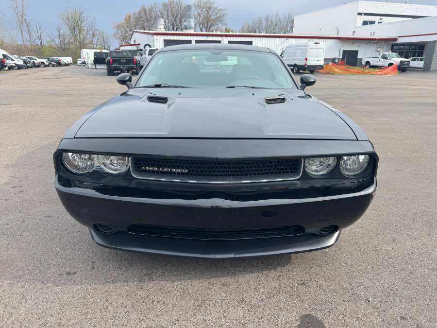 Used 2013 Dodge Challenger SXT RWD image 8