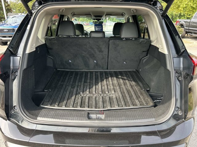 Used 2025 Nissan Rogue SV AWD/4WD image 22