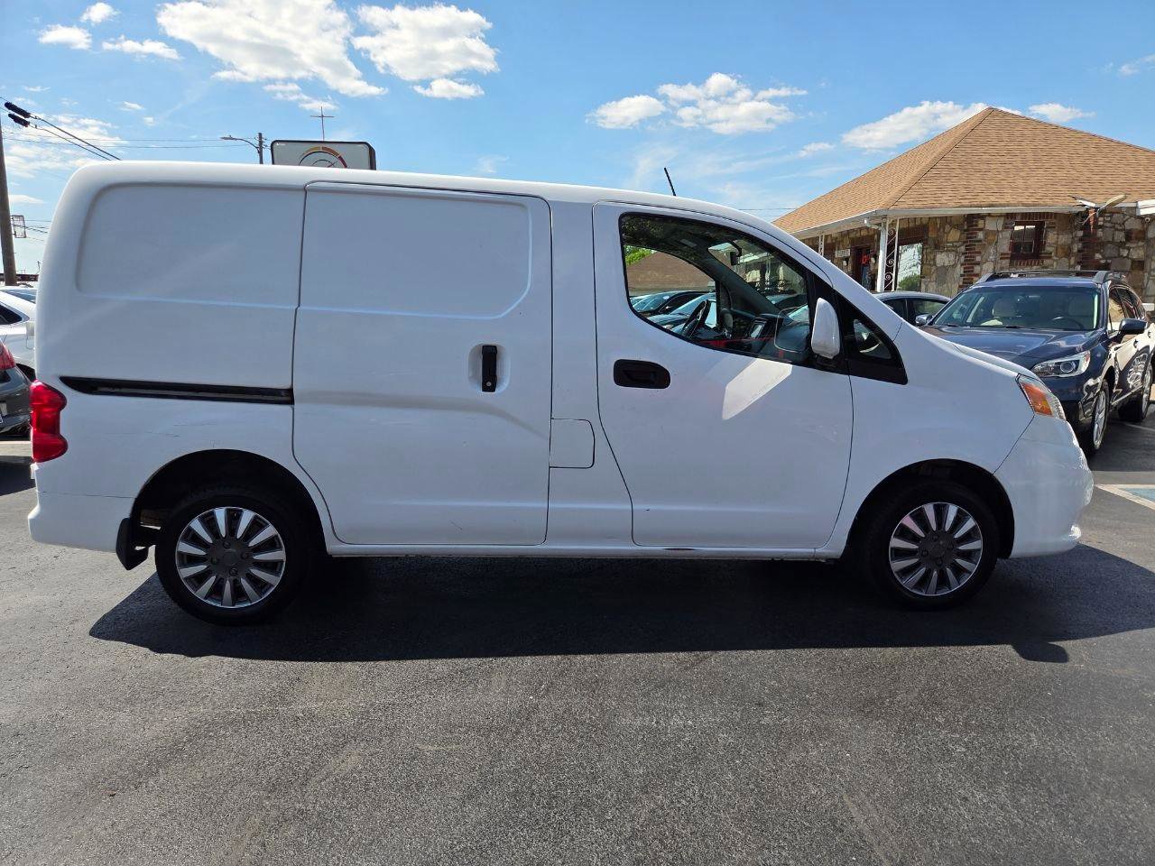 Used 2017 Nissan NV200 SV w/ Technology Package FWD image 6