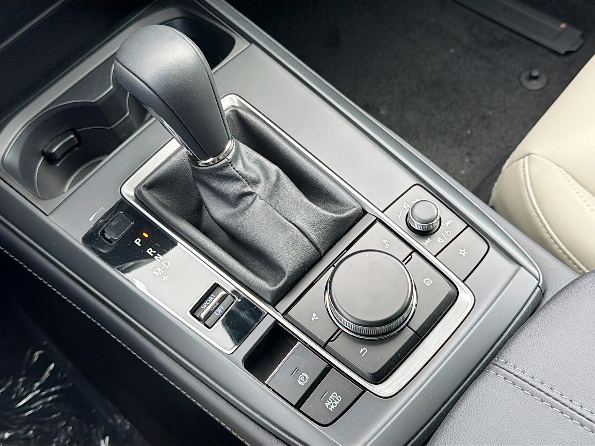 New 2026 MAZDA CX-30 AWD 2.5 S w/ Select Sport Pkg image 28