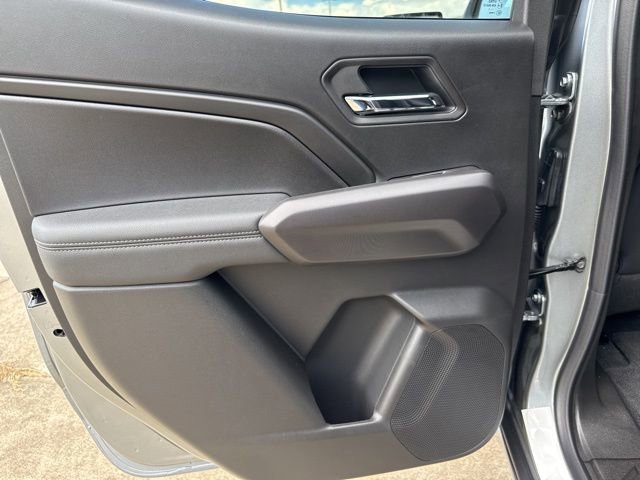 New 2025 Chevrolet Colorado LT w/ LT Convenience Package image 16