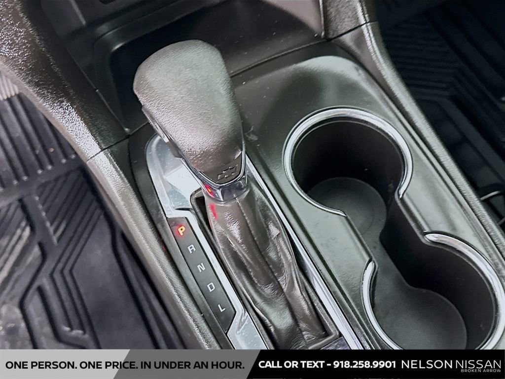 Used 2023 Chevrolet Equinox LS w/ LS Convenience Package FWD image 16
