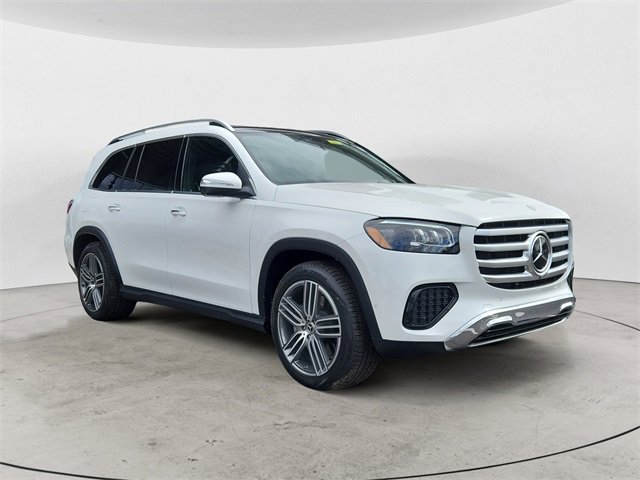 Used 2025 Mercedes-Benz GLS 450 4MATIC image 7