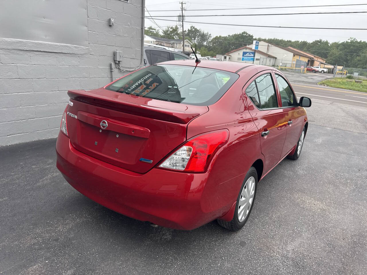 Used 2013 Nissan Versa S Plus FWD image 8
