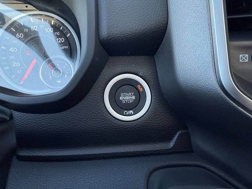 New 2026 RAM 1500 Big Horn AWD/4WD image 21