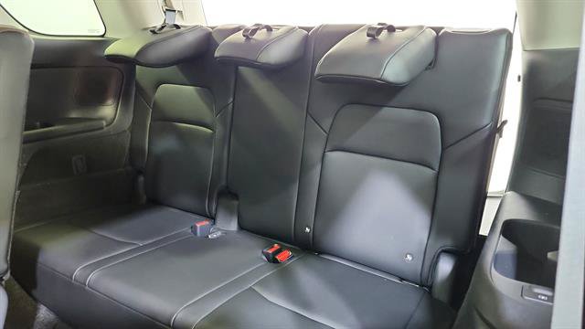 Certified 2025 Nissan Pathfinder Platinum w/ Cargo Package FWD image 25