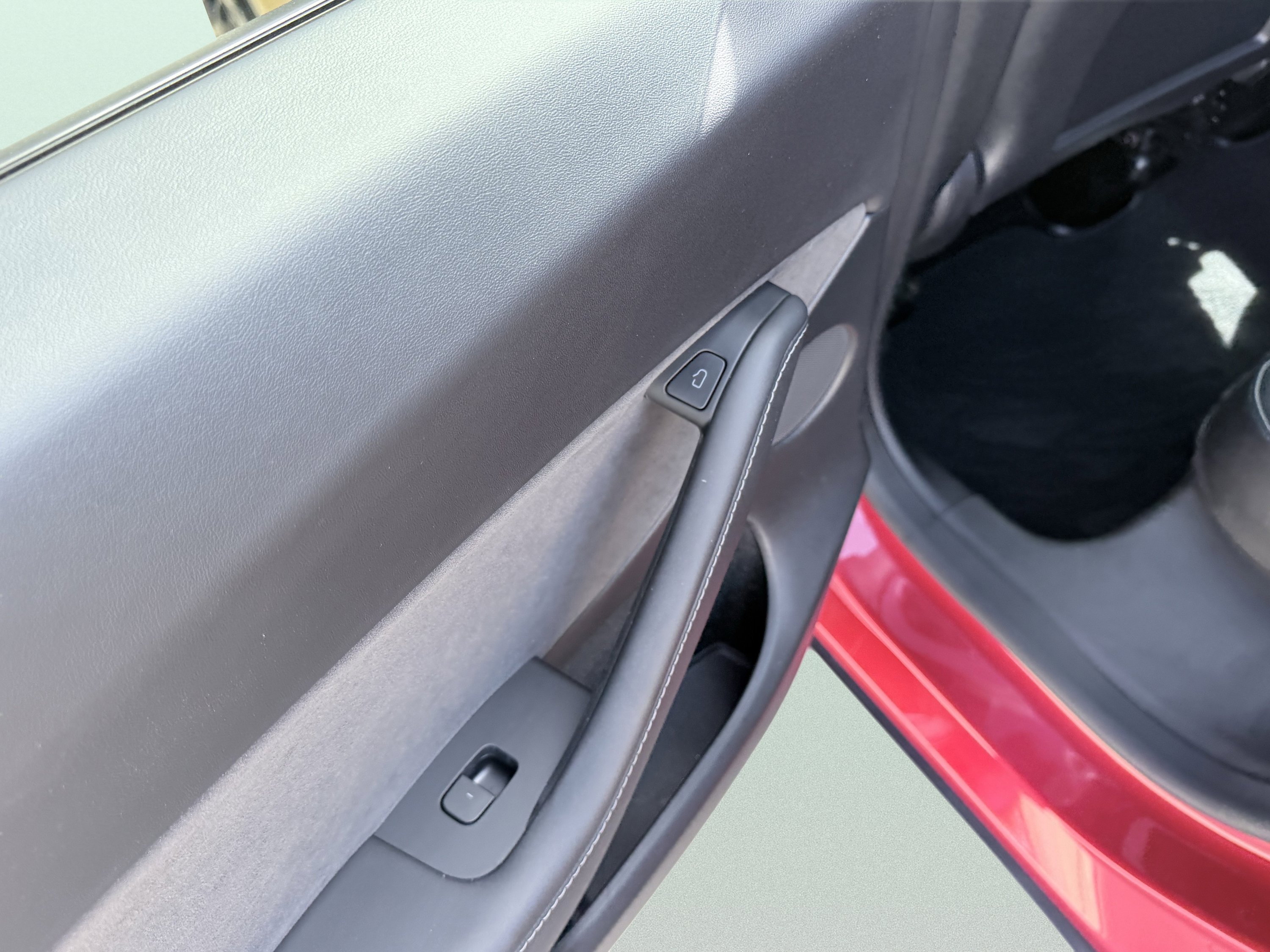 Used 2023 Tesla Model Y Performance image 31