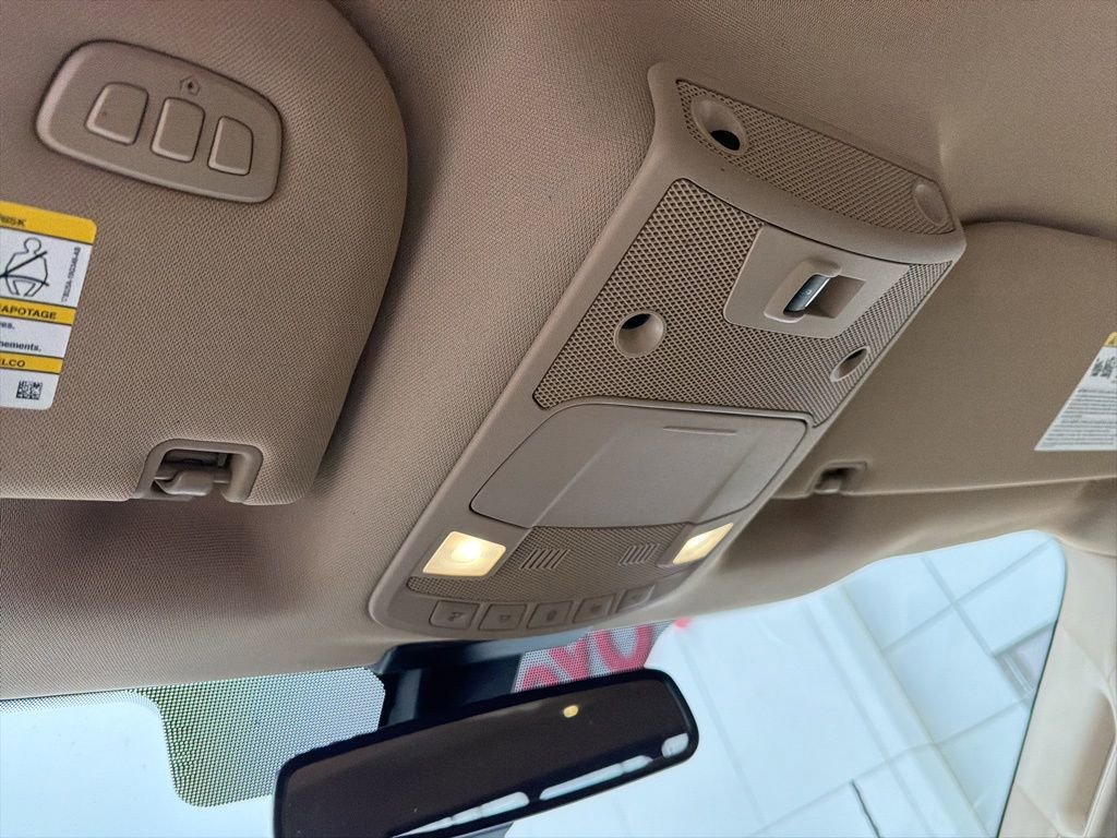 Used 2016 Ford F150 Lariat w/ Equipment Group 502A Luxury image 19