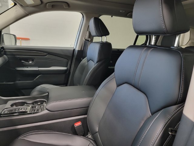New 2026 Honda Pilot Touring image 11