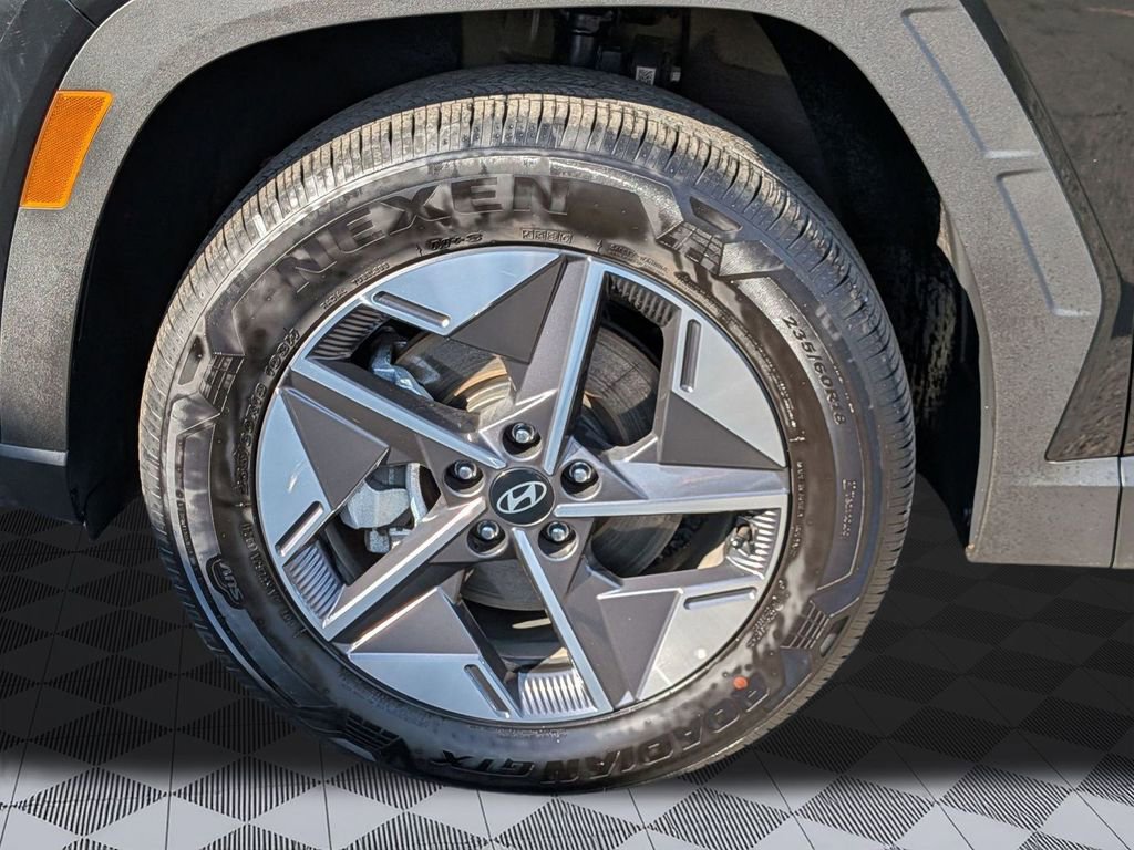 Certified 2025 Hyundai Tucson SEL AWD/4WD image 35