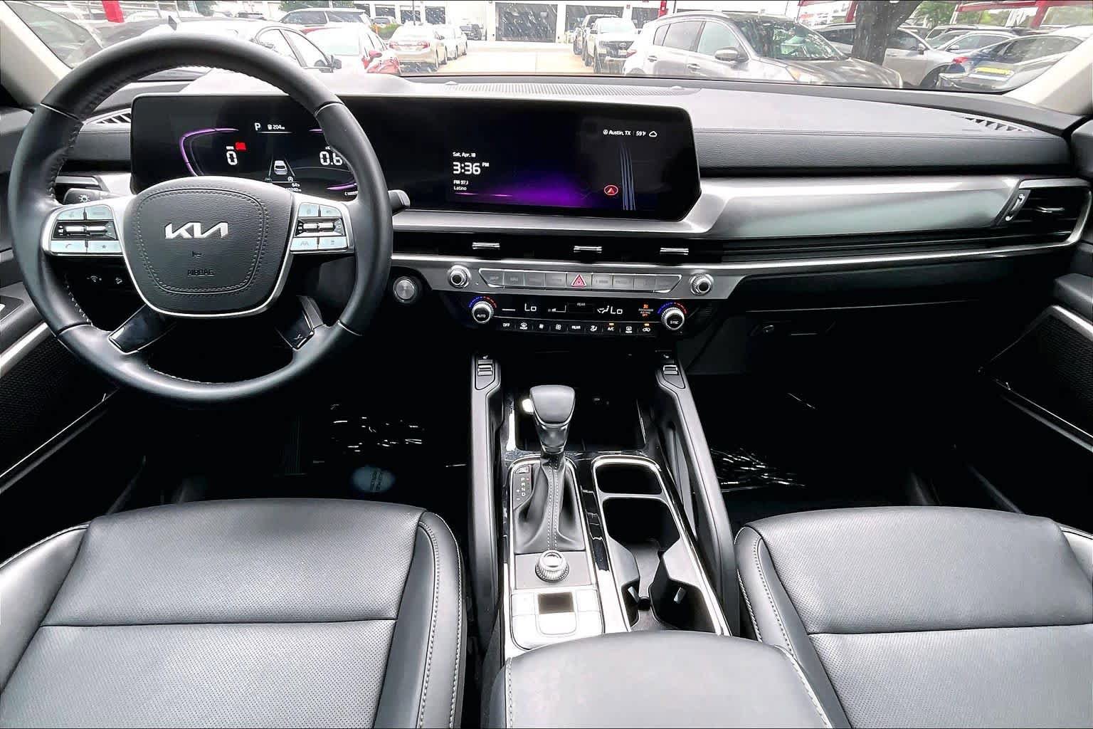 Used 2024 Kia Telluride S image 14
