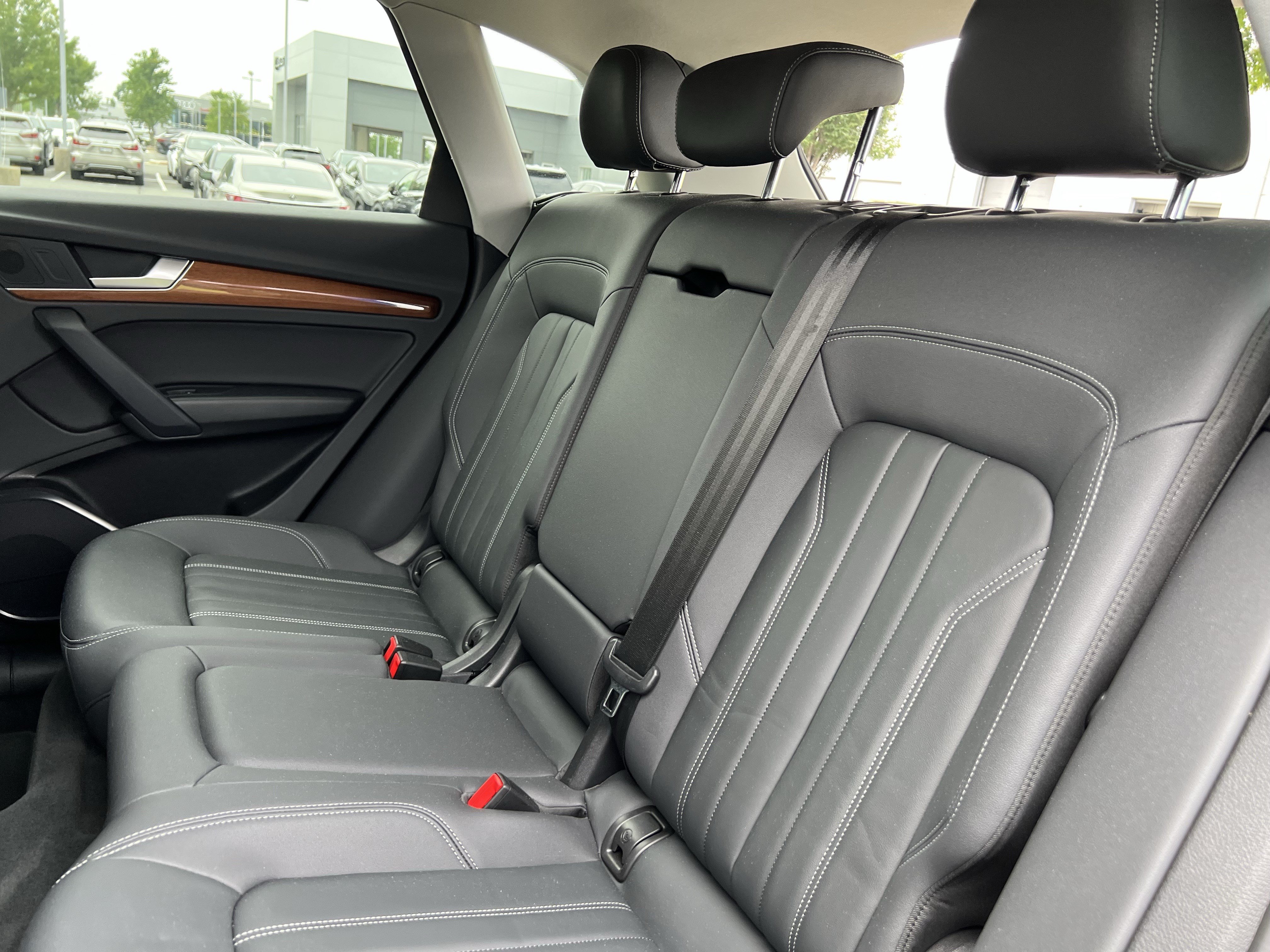 Used 2023 Audi Q5 2.0T Premium AWD/4WD image 32