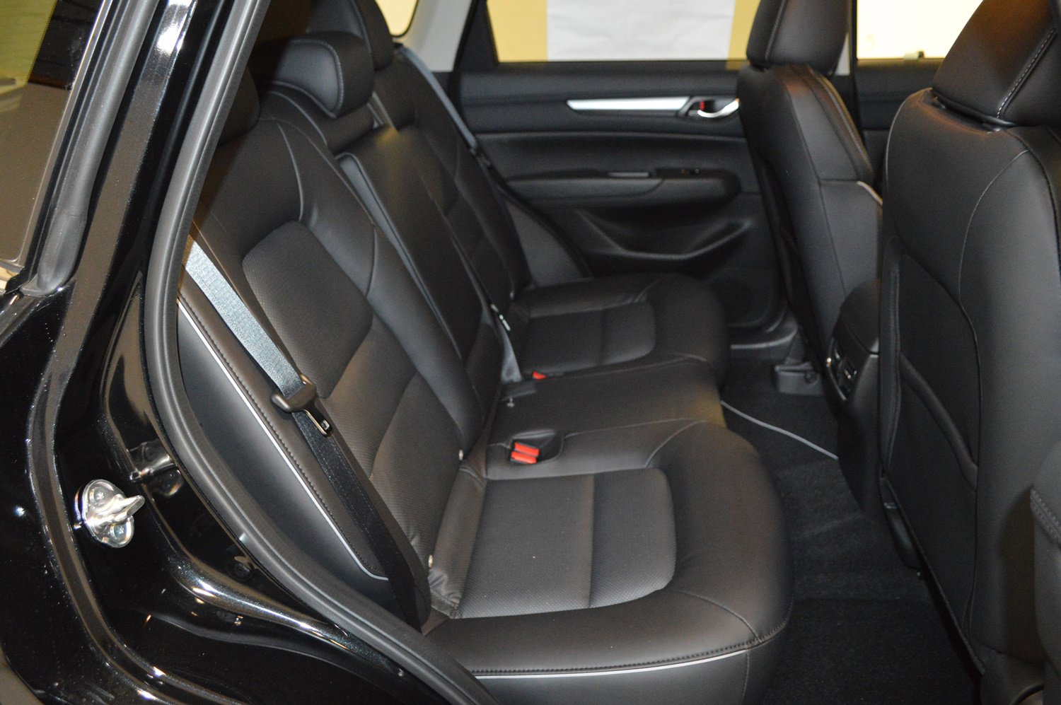 New 2025 MAZDA CX-5 AWD 2.5 S w/ Select Package image 12