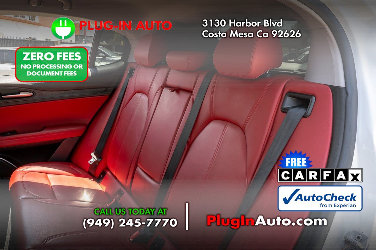 Used 2019 Alfa Romeo Stelvio RWD image 5