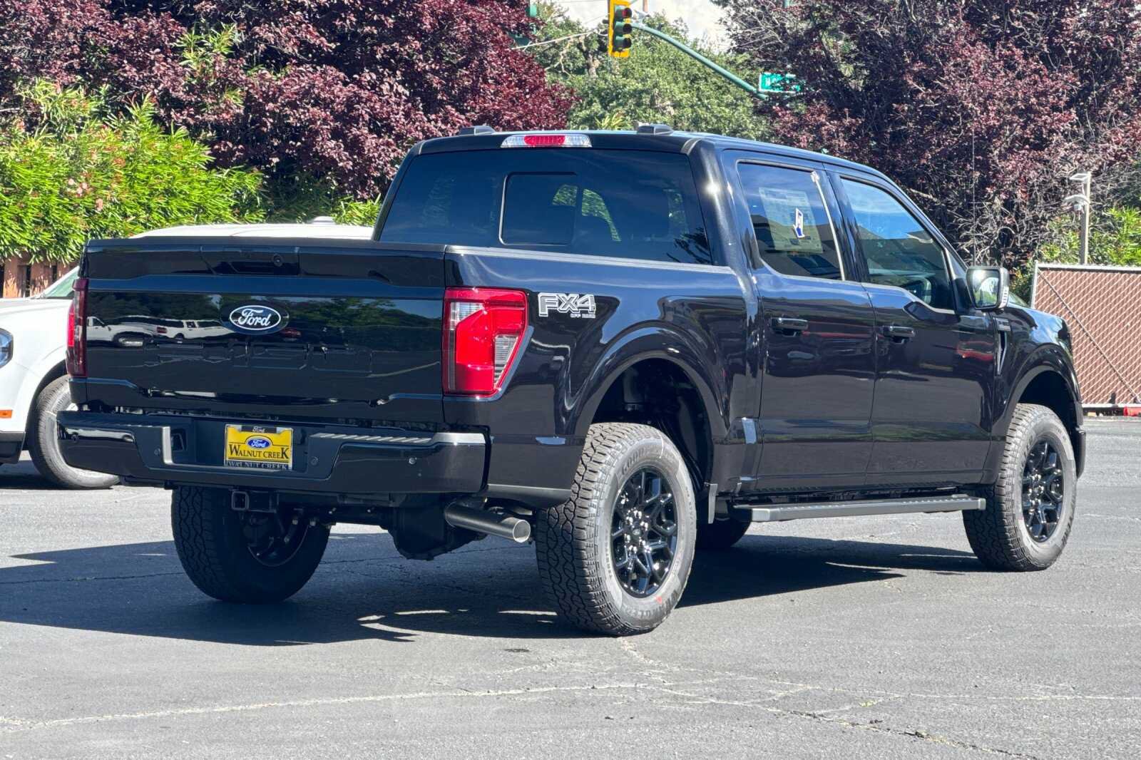 New 2026 Ford F150 XLT w/ Equipment Group 302A MID AWD/4WD image 4
