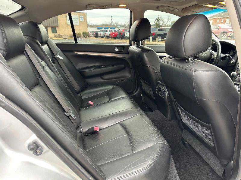 Used 2011 INFINITI G25 x w/ Moonroof Pkg AWD/4WD image 8