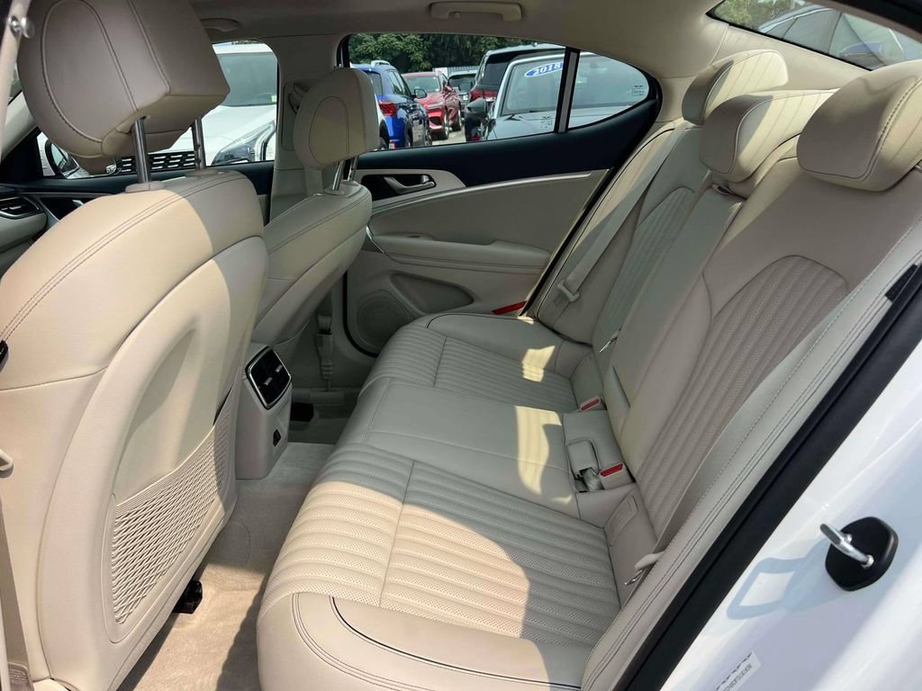 Certified 2026 Genesis G70 2.5T Prestige AWD/4WD image 12