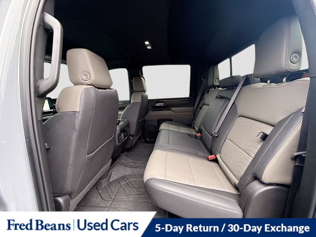 Used 2024 Chevrolet Silverado 2500 ZR2 w/ Technology Package image 28