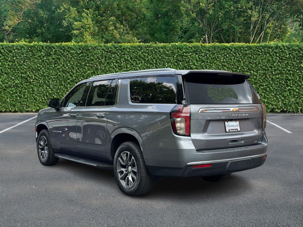 Used 2021 Chevrolet Suburban LT w/ LT Signature Package AWD/4WD image 6