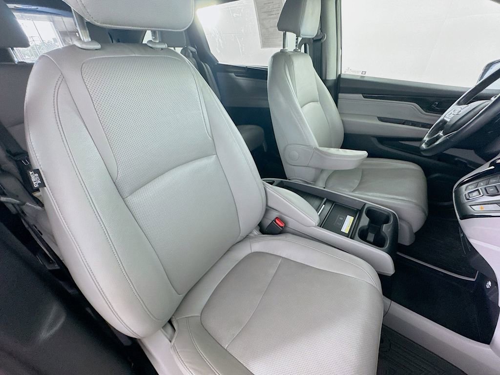 Used 2018 Honda Odyssey Elite image 31