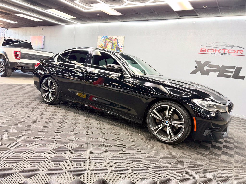 Used 2021 BMW 330i Sedan w/ Convenience Package RWD image 2
