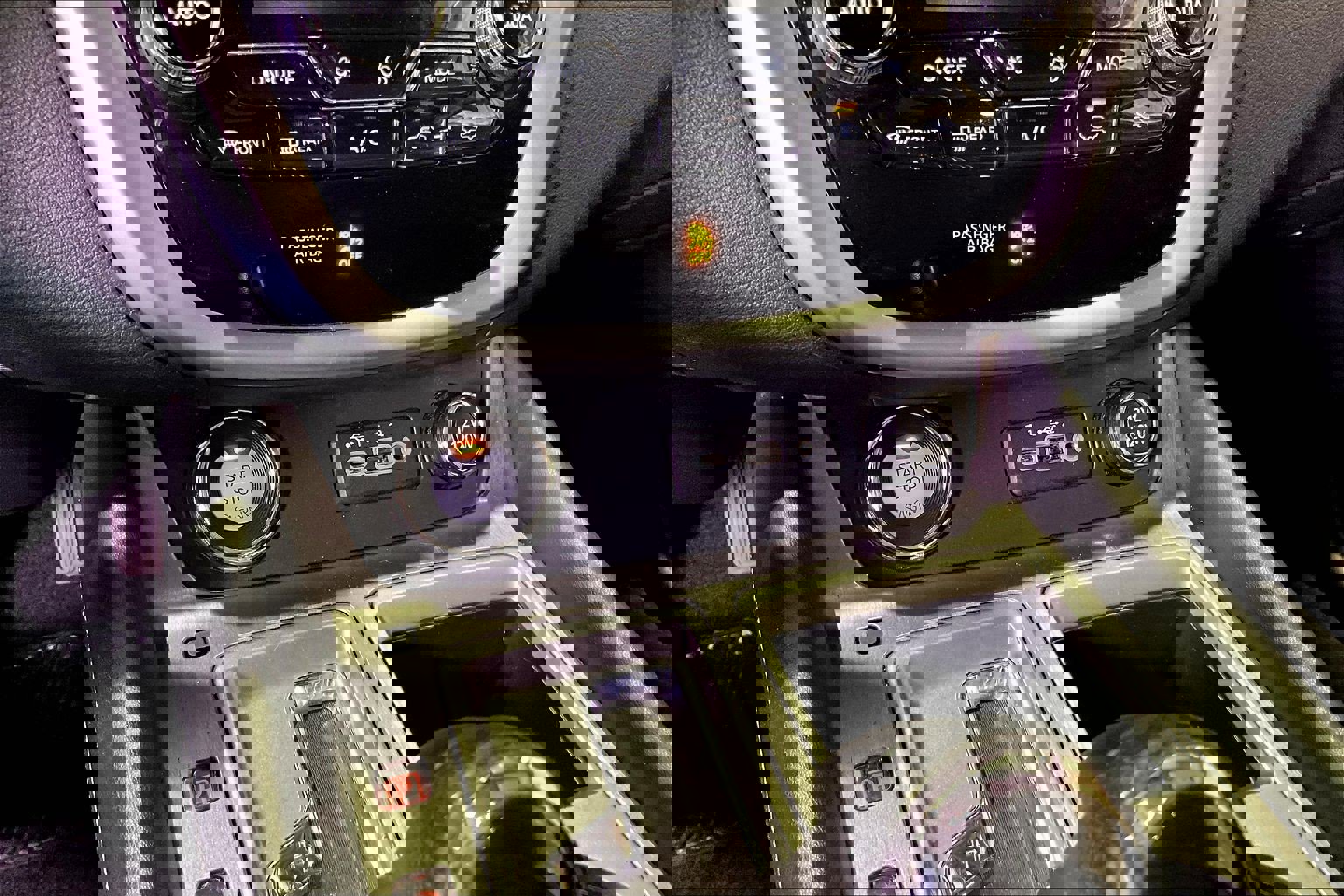 Used 2023 Nissan Murano SV image 15