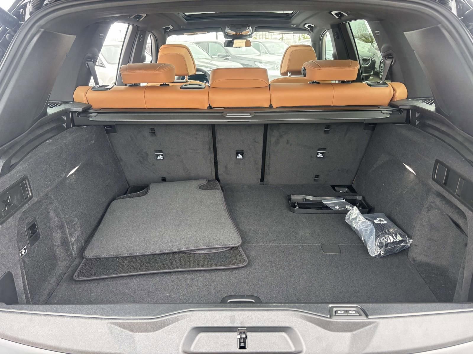 New 2026 BMW X5 xDrive50e w/ M Sport Package image 9