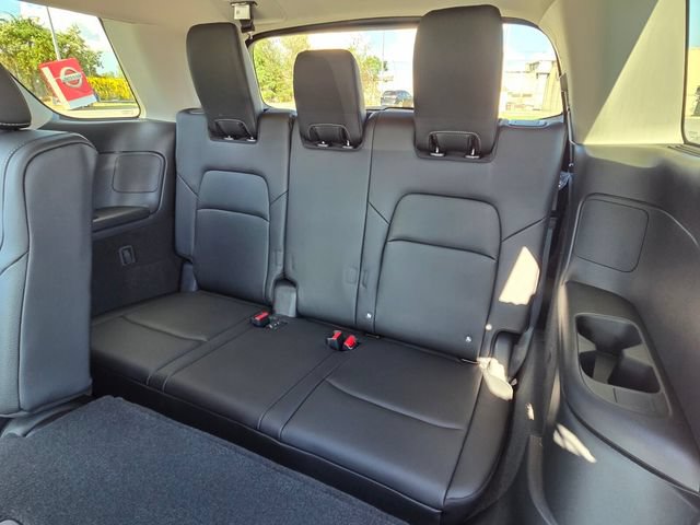 New 2026 Nissan Pathfinder SL FWD image 13