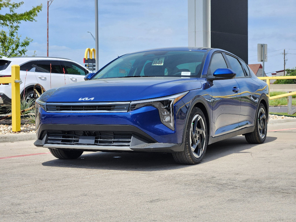 New 2026 Kia K4 EX image 2